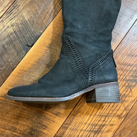 Vince Camuto Karinda Over The Knee Suede Boots Women’s Size 6 Black - Picture 10 of 15